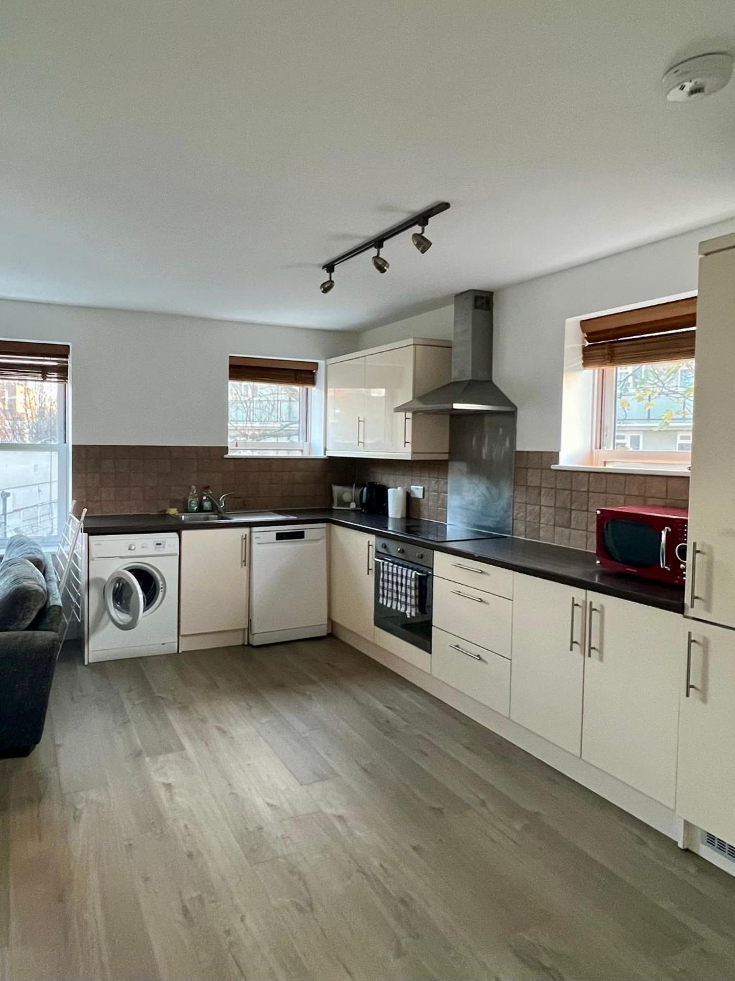 221 Clapham Road Apartments Лондон Екстер'єр фото